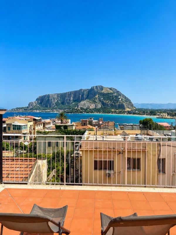 F&F Boutique Apartment - image 16