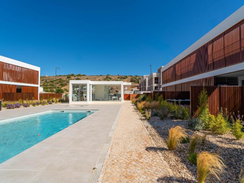 Melosa Sea Gardens - image 19