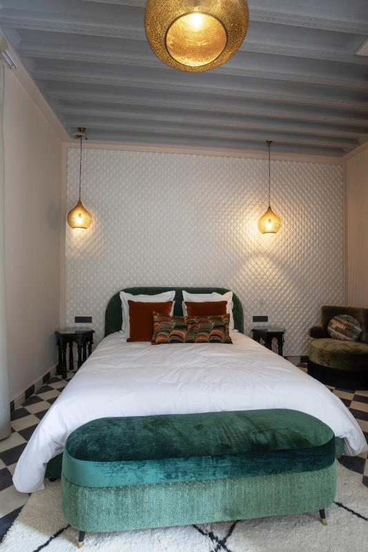 Riad Mudham - image 6