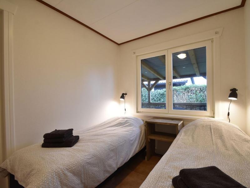 Holiday home Hazenborgh with infrared sauna - image 34