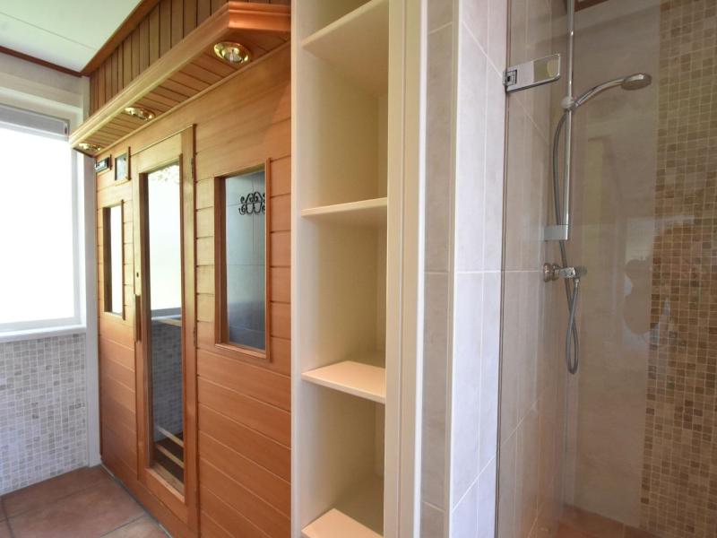 Holiday home Hazenborgh with infrared sauna - image 27