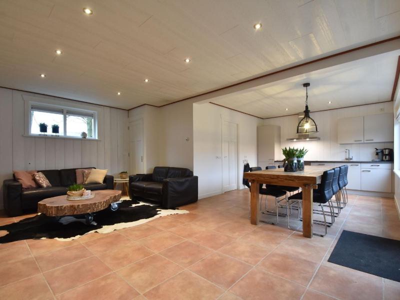 Holiday home Hazenborgh with infrared sauna - image 30