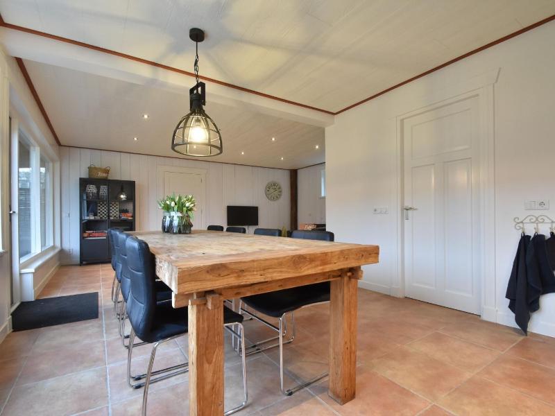 Holiday home Hazenborgh with infrared sauna - image 7