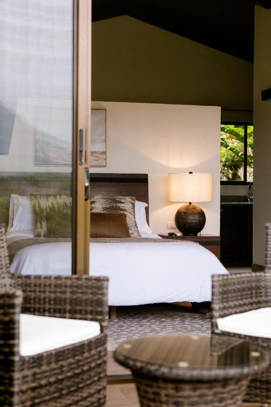 Untold Arenal - Rainforest Suites - image 8