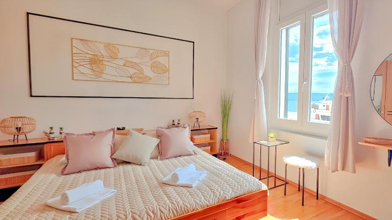 Apartments by the sea Omis - 24904 - image 9