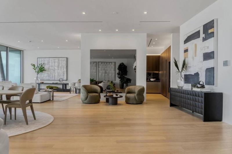 Penthouse 4 beds with private pool - image 13