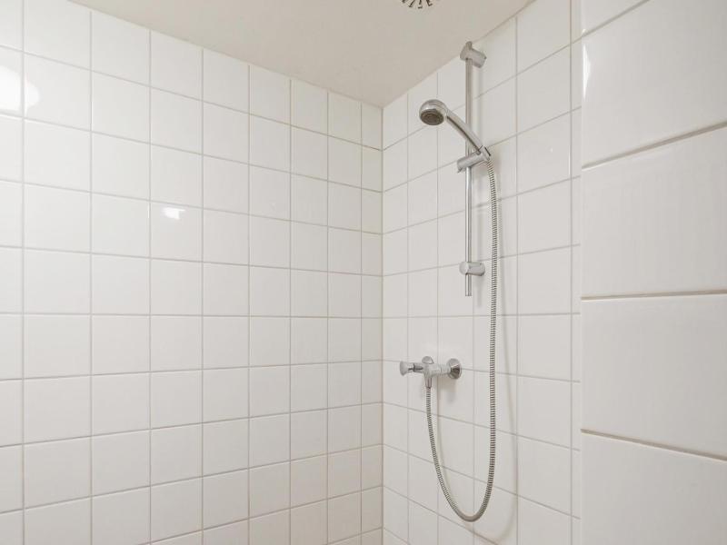 Cosy suite in village of Callanstoog - image 2
