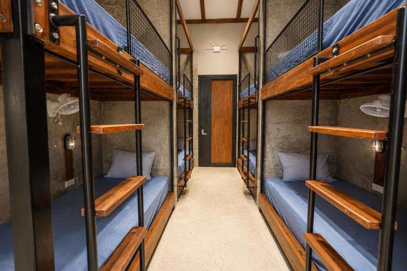 The Laneway Hostel - image 5