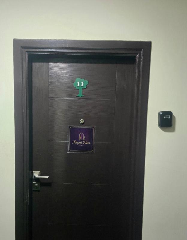 Purple Door - Luxurious 1 BHK - image 15