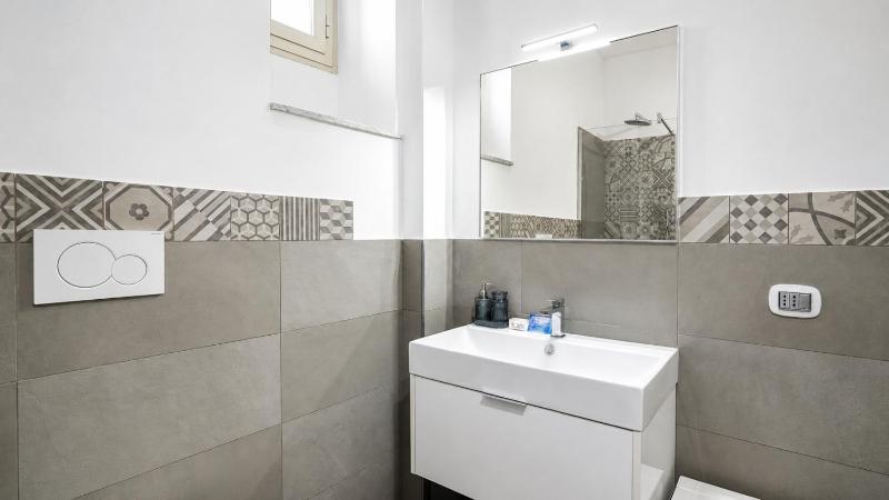 Elegantis Campo Marzio Apartment With Terrace - Elegance near Spanish Steps Trevi and Pantheon - image 11