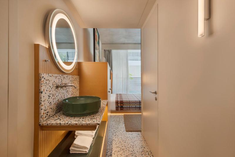 Dizengoff 99 by Isrotel Design - image 3