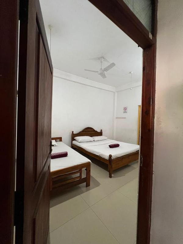 Ella Junction House - image 3