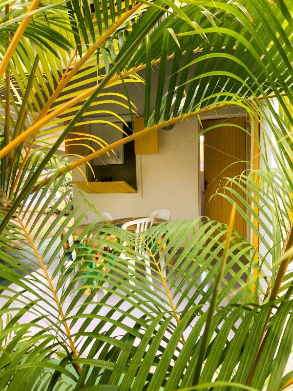 Bungalow charmant avec piscine partagée à Saint-François - image 7
