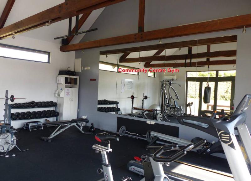 acomo at Clutha - stunning views pool & gym access - image 38