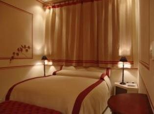 Superior Double Room image 1