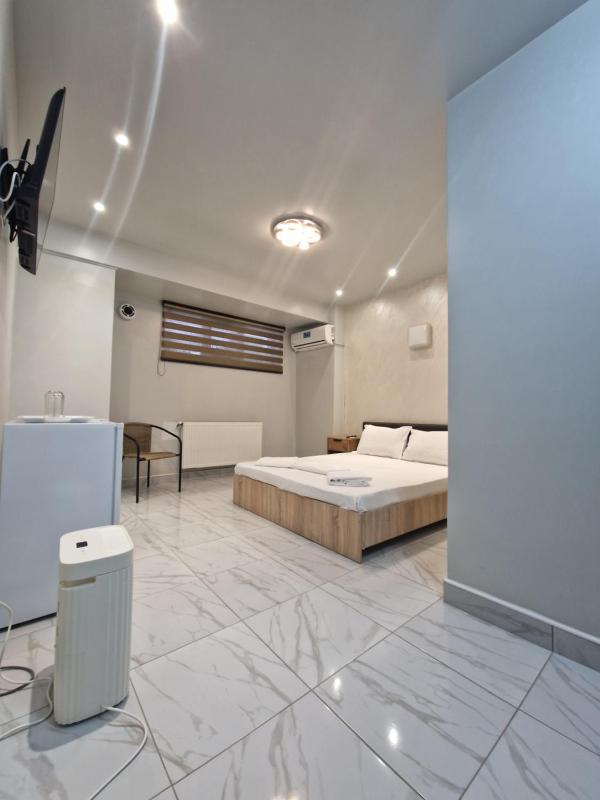 Harmony Rooms & Studios - image 15