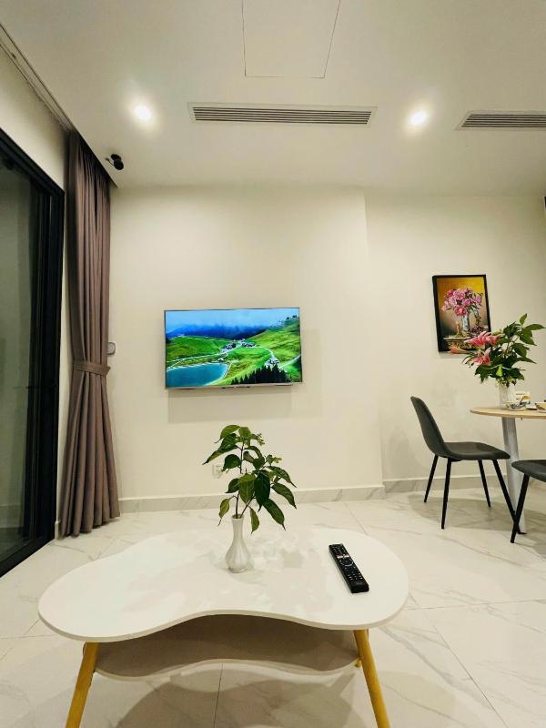 1 Bedroom Beverly Vinhomes Grand Park - image 5