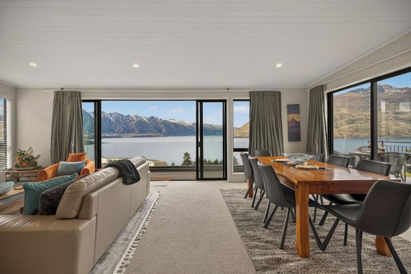 Remarkable Horizon - home with a heart - image 8