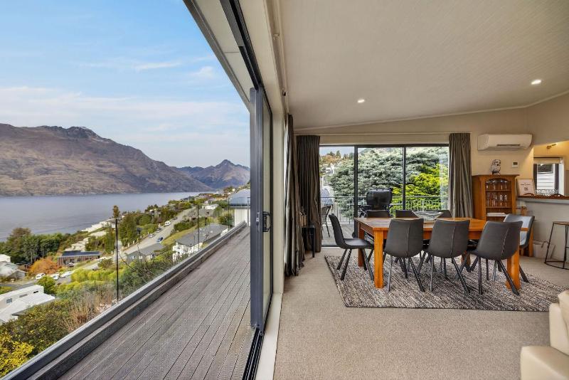 Remarkable Horizon - home with a heart - image 32
