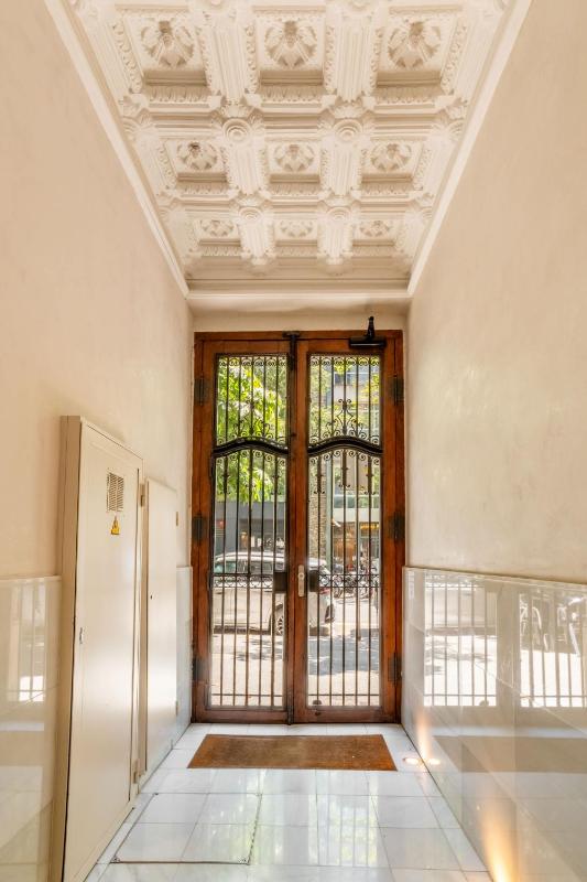 The Collection Barcelona - Comfortable and huge 5BD - 2BTH Rambla Catalunya - image 14