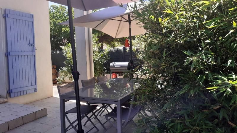 Agréable pavillon avec grande terrasse pour 6 personnes - image 14