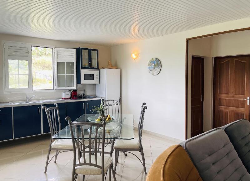 Appartement spacieux à Rivière-Salée avec accès piscine 80 m² - image 4