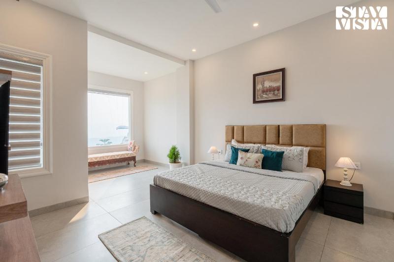 StayVista at Gazania Villa with Outdoor Pool Bonfire - image 15