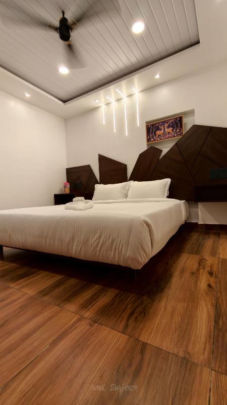 Birdwing Cottage Munnar - image 34