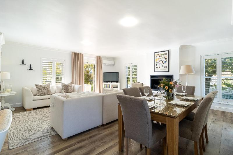 Winelands Golf Lodges 28 - image 7