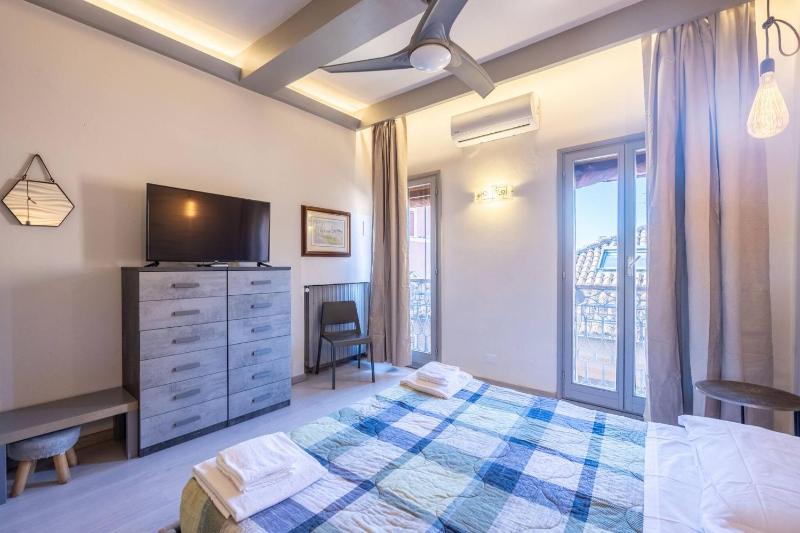 Maison D'Azeglio Bologna by Short Holidays - image 11