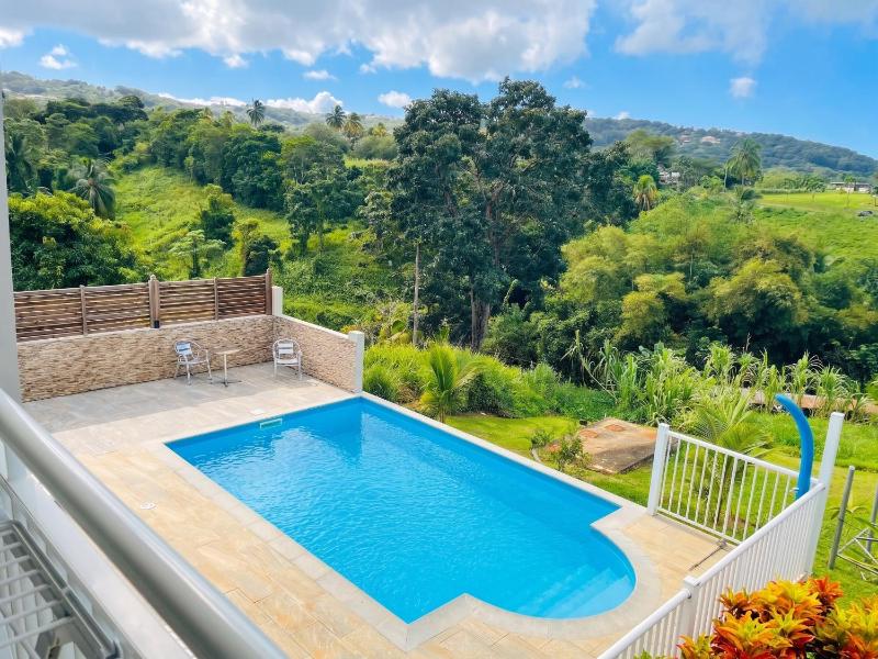 Appartement spacieux à Rivière-Salée avec piscine commune 80 m². - image 12