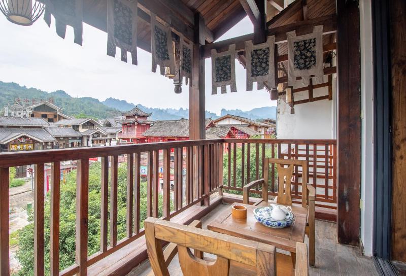 Zhangjiajie Courtyard Hotel-Chinese-Style HotelZen Tea Culture ExperienceYoga-Healing ClassAntique Beauty Free Breakfast Itineary Plan& Purchase Tickets Free luggage storageVegan Available - image 7
