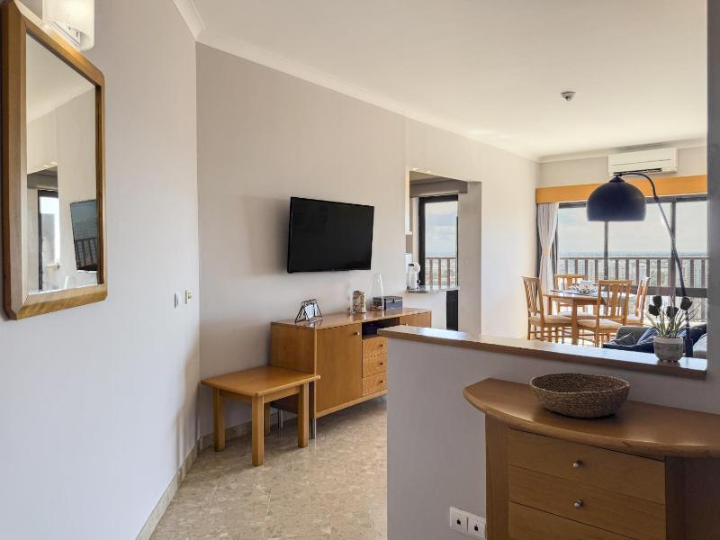 #357 Sea View Escape in Portimao w Pool - image 20