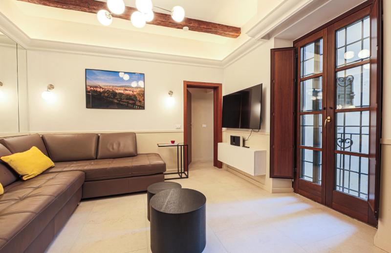Apartments Florence- Charming Sant' Egidio - image 15