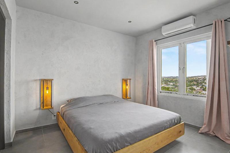 Anochíluz - modern 3-bedroom apartment near Mambo beach - image 32