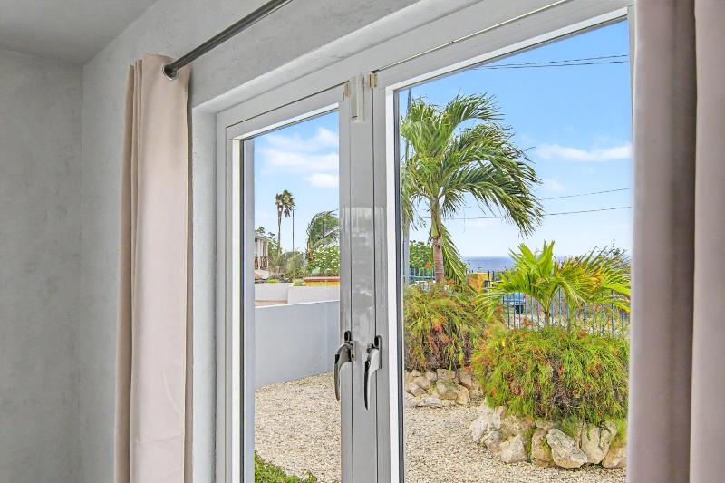 Anochíluz - modern 3-bedroom apartment near Mambo beach - image 29
