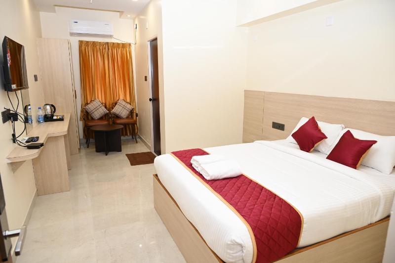 Hotel Siya Grand - image 10