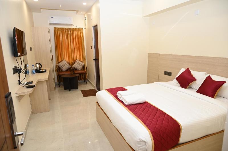 HOTEL SIYA GRAND - image 12