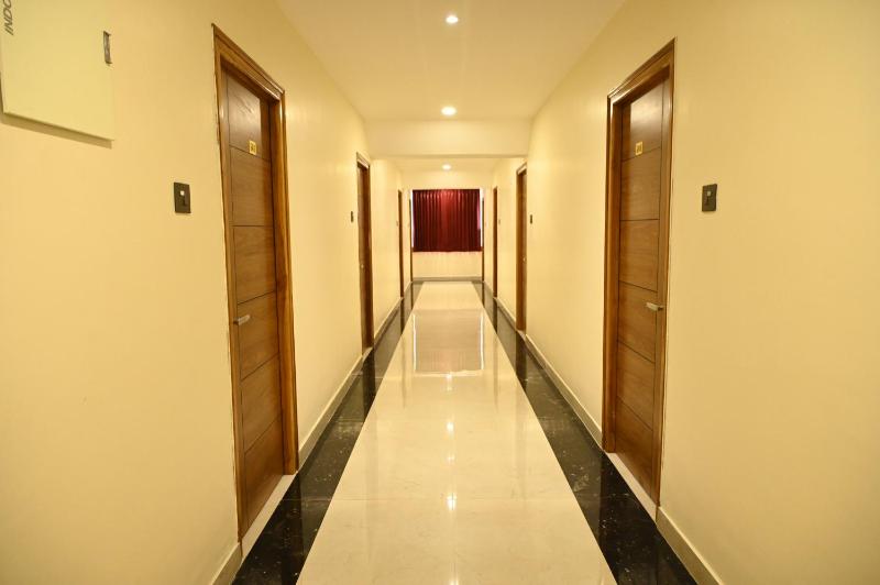 Hotel Siya Grand - image 14
