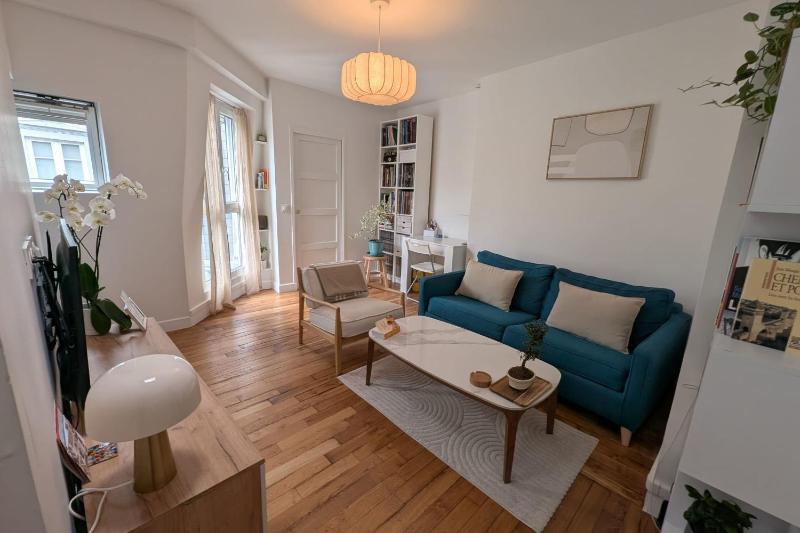 Charming quiet and bright apartment in Paris 15 - image 8