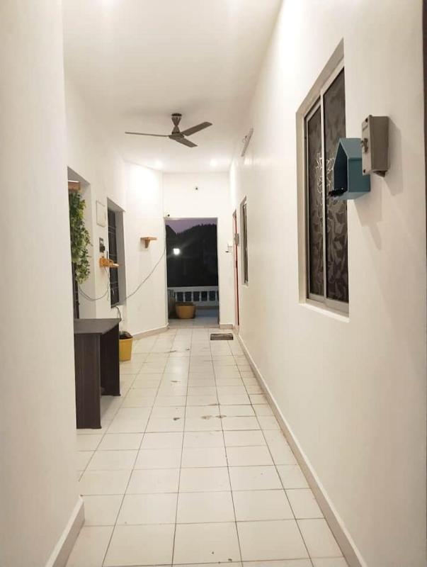 Elegant Room | 1.2 km WhiteTown | Kitchenette - image 11