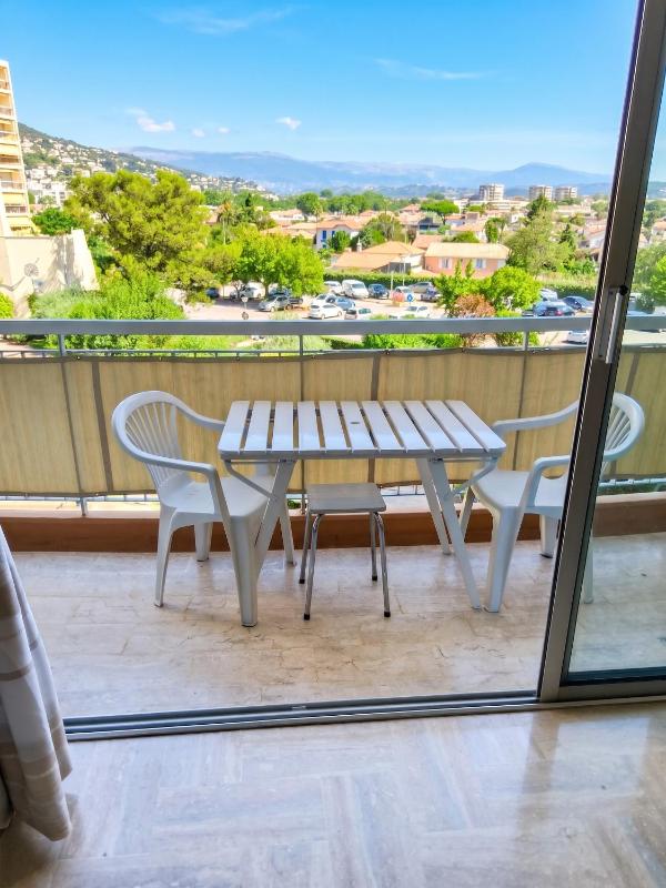 Appartement confortable à Mandelieu-la-Napoule 37 m² piscine - image 15