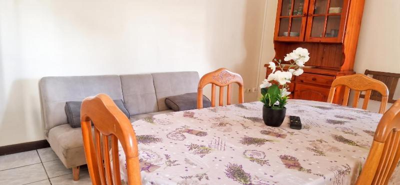 Maison confortable avec terrasse à Vieux-Habitants - image 6