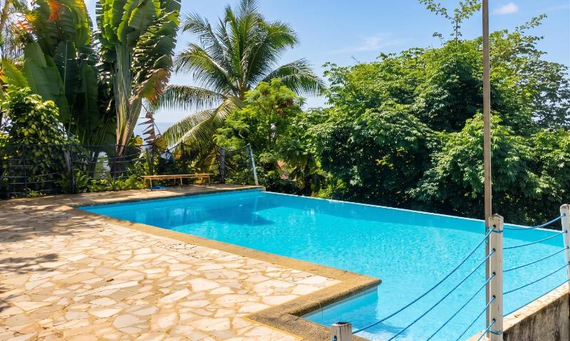 Appartement spacieux à Sainte-Luce de 80 m² avec piscine - image 1