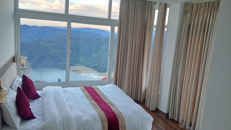 Dawn view lodge - image 1