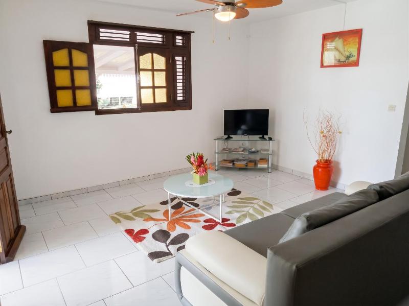 Appartement spacieux à Saint-Esprit de 120 m² - image 9