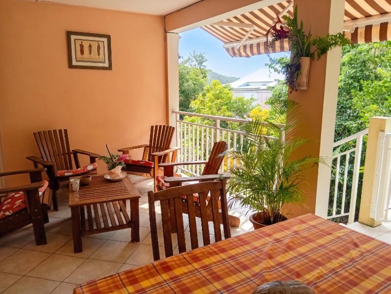 Appartement charmant en centre-ville de Sainte-Luce 80 m² + vue - image 1