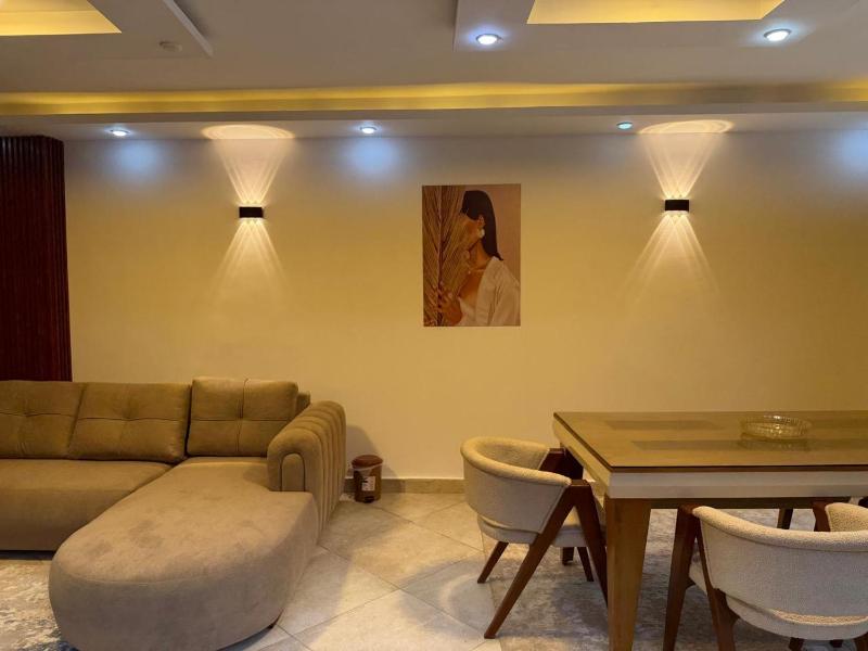 Pyramids View2 Apartment - image 7