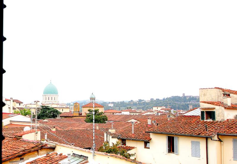 Apartments Florence Laura Red - image 6