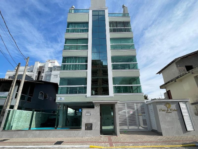 Costa Di Palme 301 - Apartamento na Praia de Palmas excelente localização perto do mar e do comércio local. - image 1